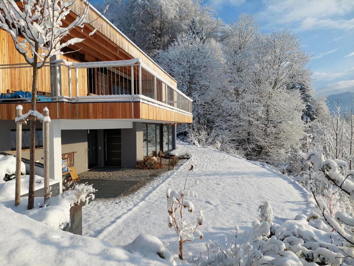 Casa Farnach Apartment Bildstein Exterior foto